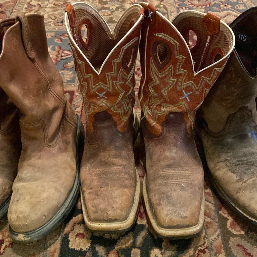 Men’s work boots